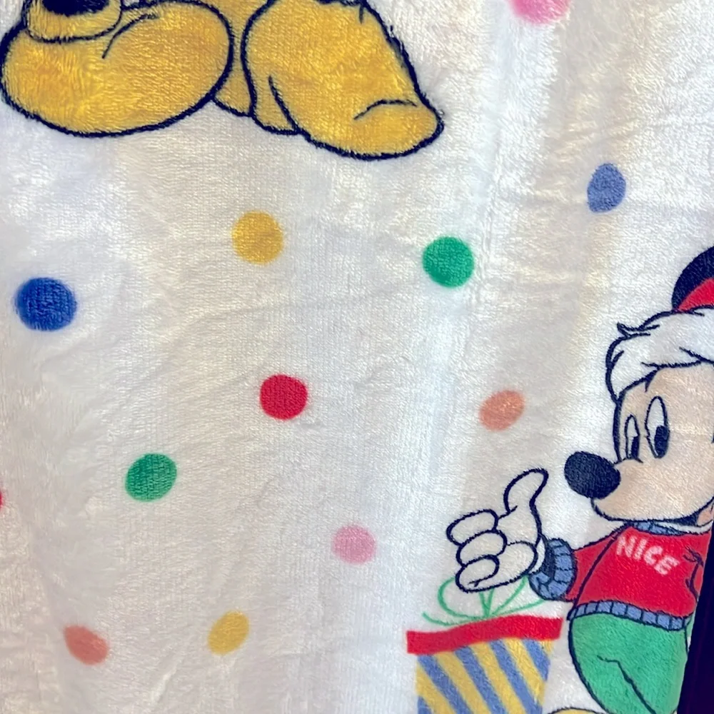 🩷🌲Mickey & Minnie Mouse Christmas throw